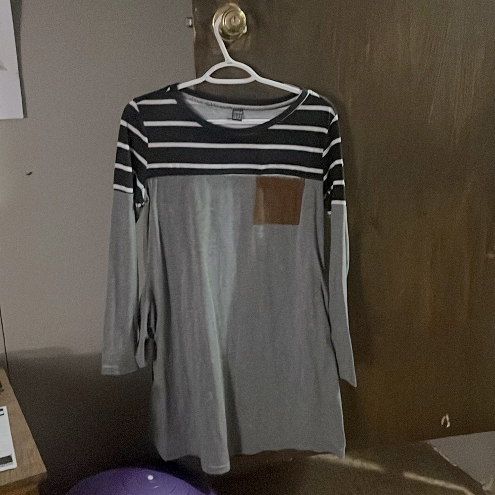 Long sleeve SHEIN dress. Medium. Black with grey